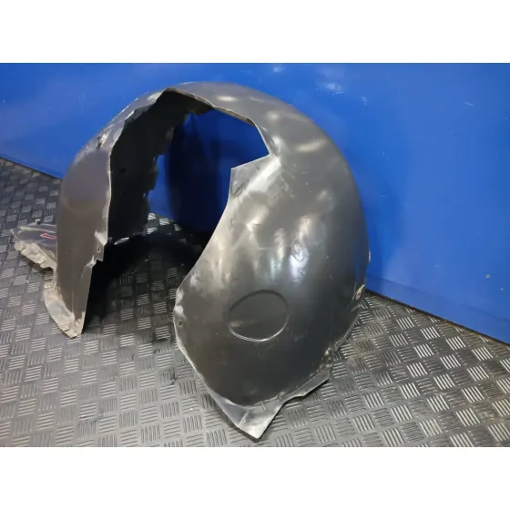 Plastico Paso Rueda Delantero Derecho para Seat Altea (5P1)