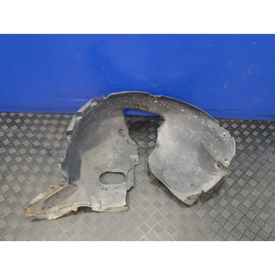 Plastico Paso Rueda Delantero Izquierdo para Seat Altea (5P1)