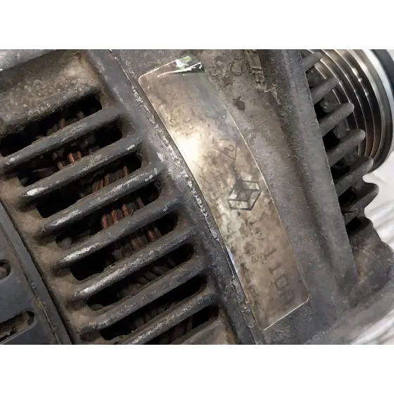 Alternador para Renault Laguna Grandtour (K56)