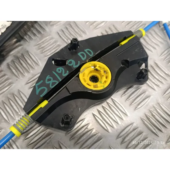 Elevalunas Delantero Derecho para Seat Alhambra (7N)