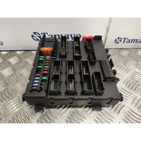 Caja Reles / Fusibles para Saab 9-3 Sport Sedan