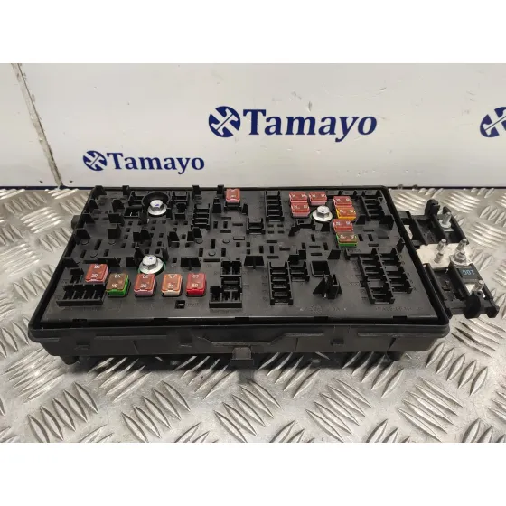 Caja Reles / Fusibles para Opel Insignia Berlina