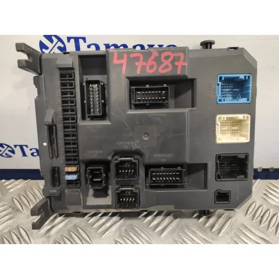Caja Reles / Fusibles para Peugeot 207