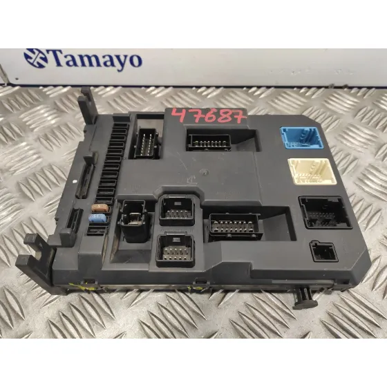 Caja Reles / Fusibles para Peugeot 207