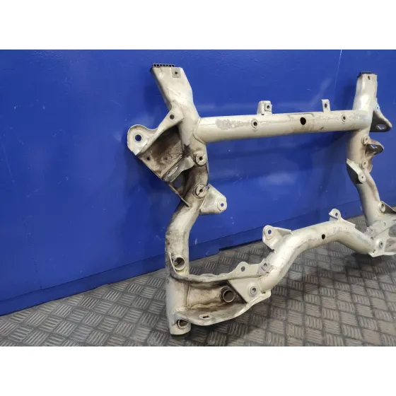 Puente Delantero para Mercedes-Benz Clase E (W212) Lim.