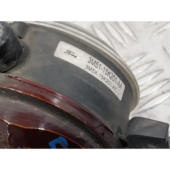 Faro Antiniebla Derecho para Ford Focus Berlina (Cap)
