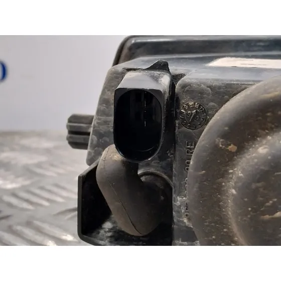 Faro Antiniebla Derecho para Seat Cordoba Berlina (6K2)