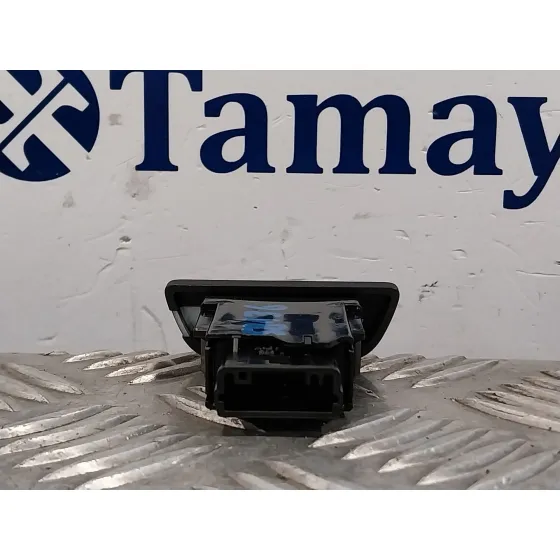 Warning para Toyota Yaris Cross