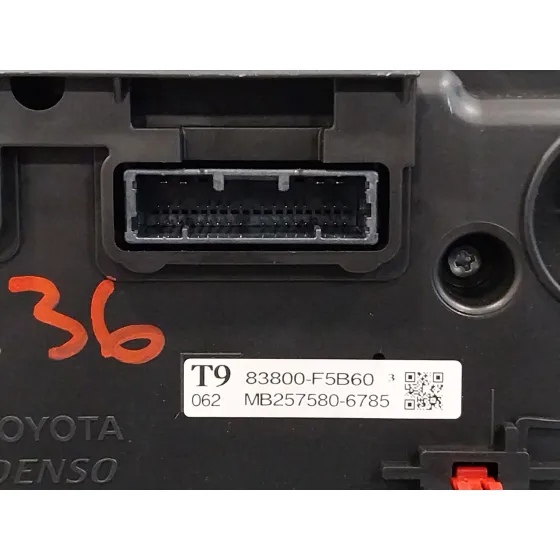 Cuadro Instrumentos para Toyota Yaris Cross