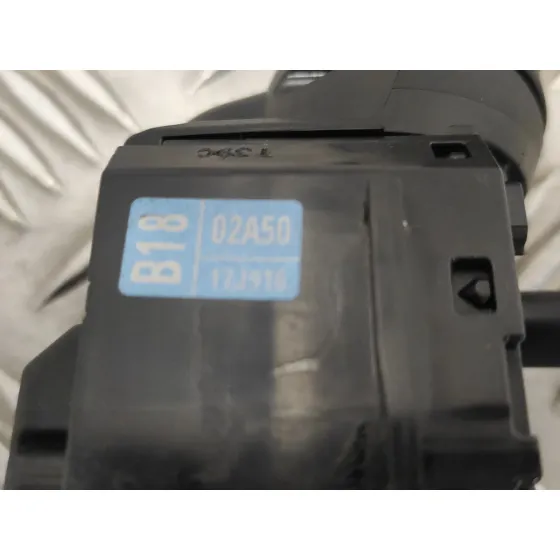 Mando Limpia para Toyota Yaris Cross