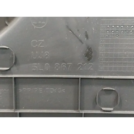 Guarnecido Puerta Trasera Derecha para Skoda Yeti