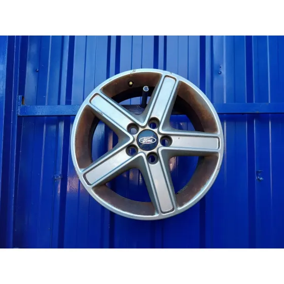 Llanta para Ford Focus C-Max (Cap)