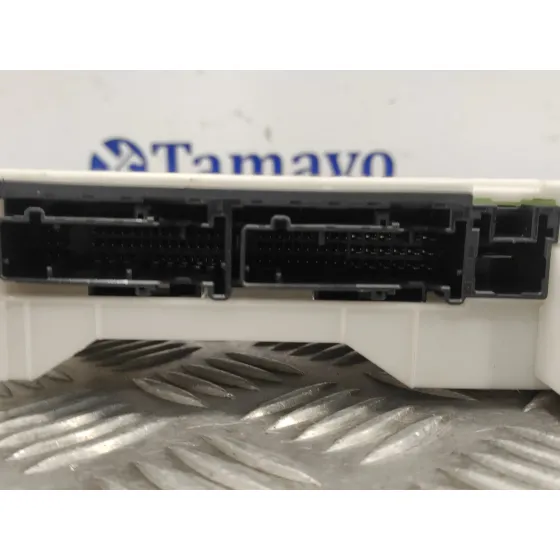 Caja Reles / Fusibles para Toyota Yaris Cross