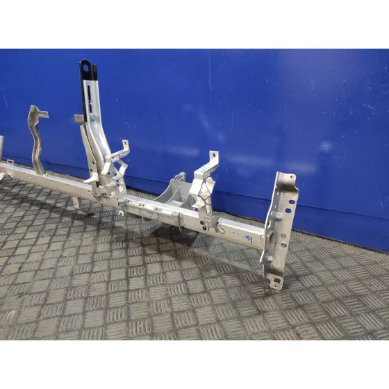 Soporte para Mercedes-Benz Clase E (W212) Lim.