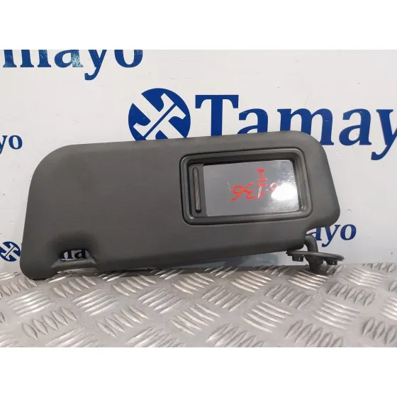 Parasol Izquierdo para Toyota Yaris Cross