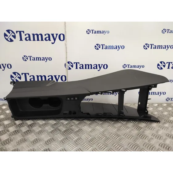 Consola Central para Toyota Yaris Cross