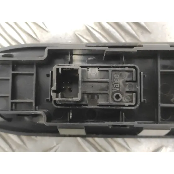 Mando Elevalunas Delantero Derecho para Peugeot 207 Cc