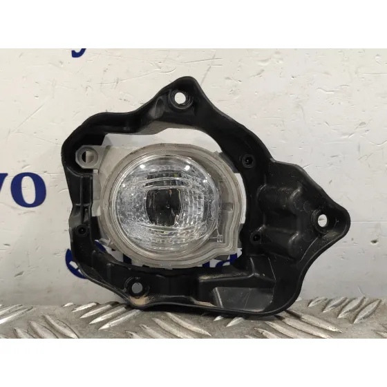Faro Antiniebla Derecho para Toyota Yaris Cross