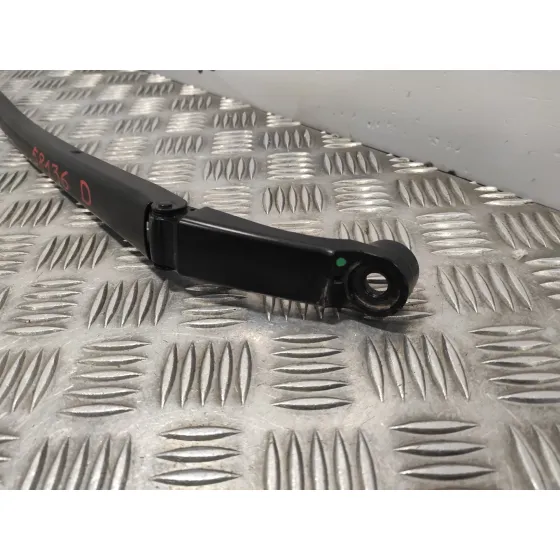 Brazo Limpia Delantero Derecho para Toyota Yaris Cross
