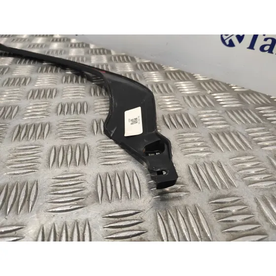 Aletin Trasero Derecho para Toyota Yaris Cross