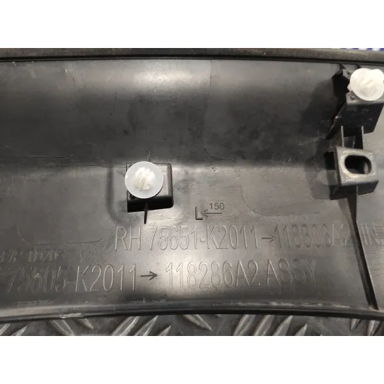 Aletin Trasero Derecho para Toyota Yaris Cross