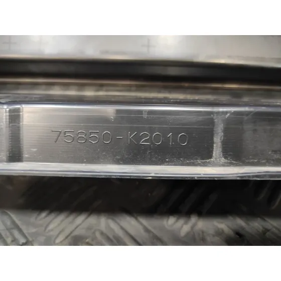 Faldon Lateral para Toyota Yaris Cross
