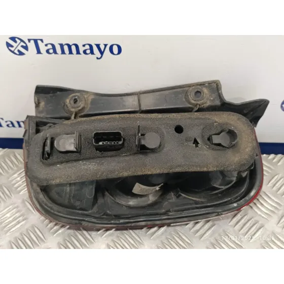 Piloto Trasero Izquierdo para Nissan Micra (K12E)