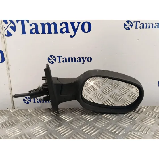 Retrovisor Derecho para Nissan Micra (K12E)