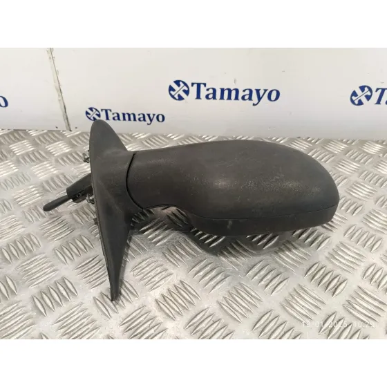 Retrovisor Derecho para Nissan Micra (K12E)