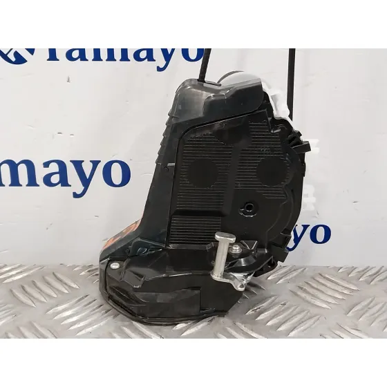 Cerradura Puerta Trasera Derecha para Toyota Yaris Cross