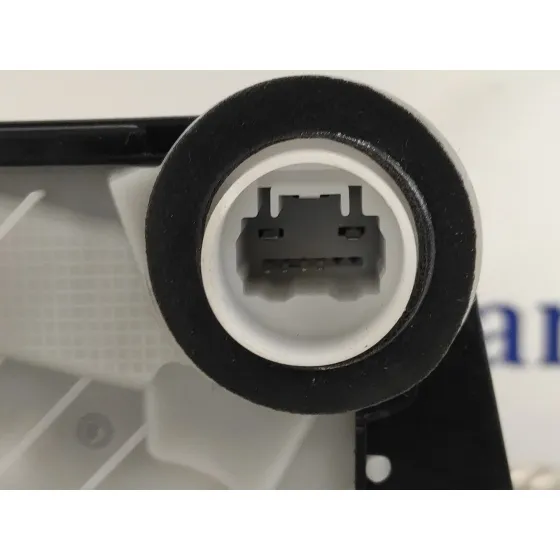Cerradura Puerta Delantera Derecha para Toyota Yaris Cross