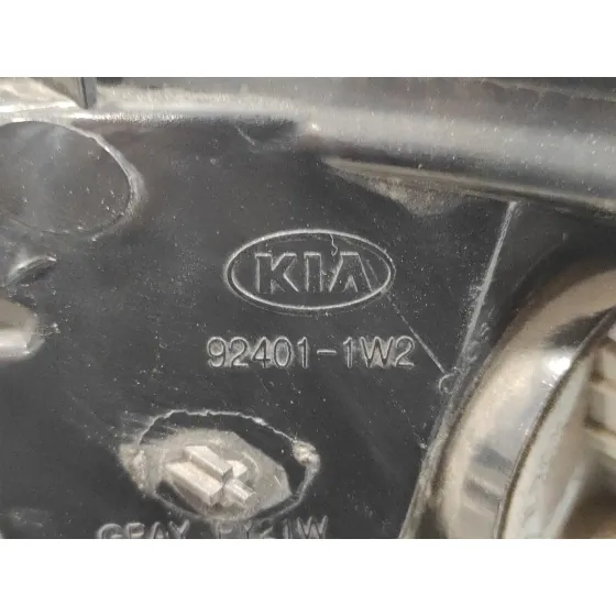 Piloto Trasero Izquierdo para Kia Rio (Ub/Qb)
