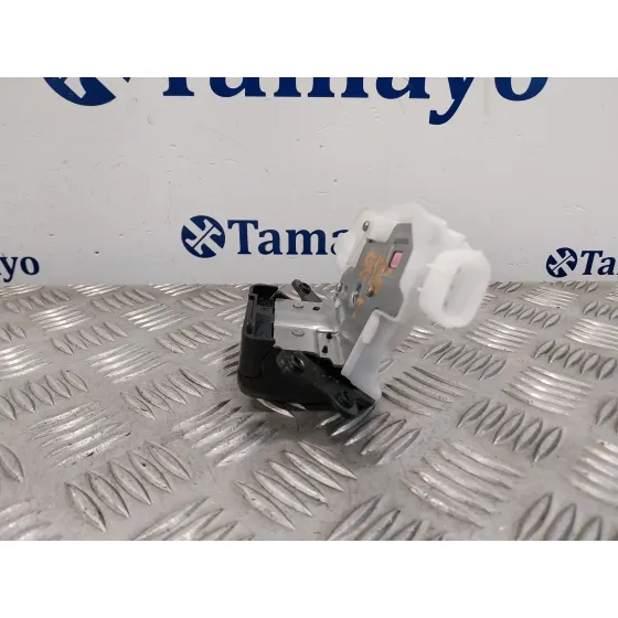 Cerradura Maletero / Porton para Toyota Yaris Cross
