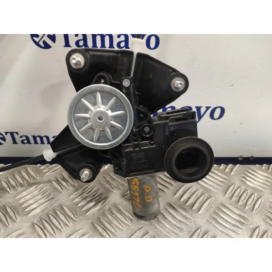 Elevalunas Delantero Derecho para Toyota Yaris Cross