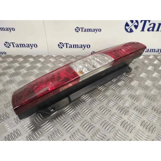 Piloto Trasero Derecho para Fiat Doblo (119)