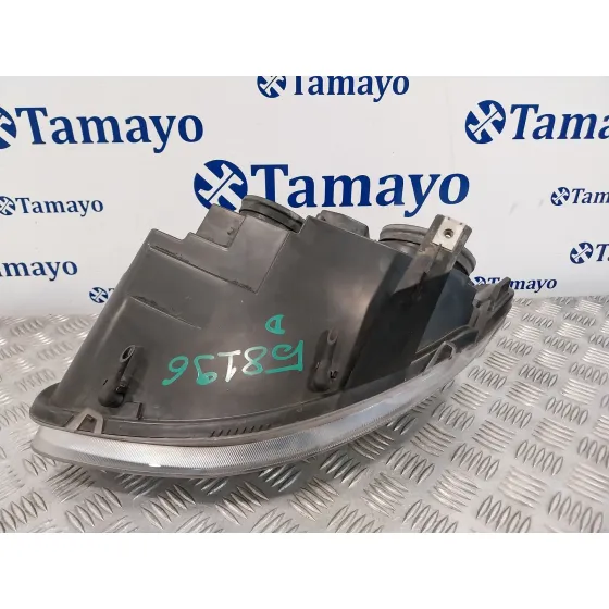 Faro Derecho para Lancia Musa (184)