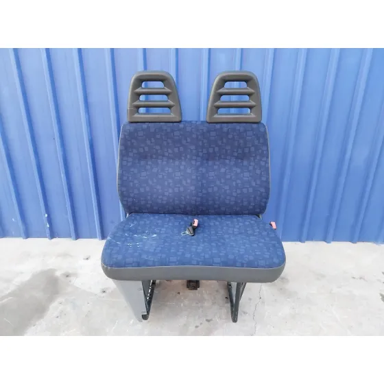 Asiento Delantero Derecho para Iveco 35S12