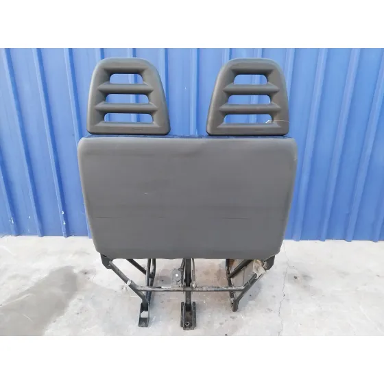 Asiento Delantero Derecho para Iveco 35S12