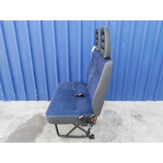 Asiento Delantero Derecho para Iveco 35S12