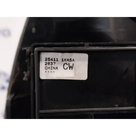 Mando Elevalunas Delantero Derecho para Nissan Juke (F15)