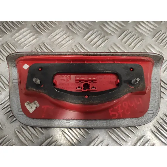 Piloto Trasero Central para Nissan Juke (F15)