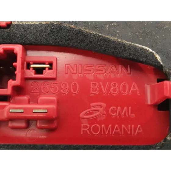 Piloto Trasero Central para Nissan Juke (F15)