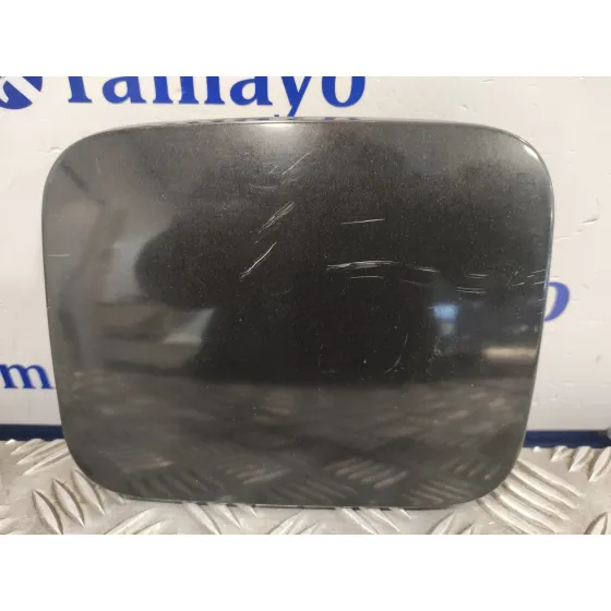 Tapa Exterior Combustible para Nissan Juke (F15)