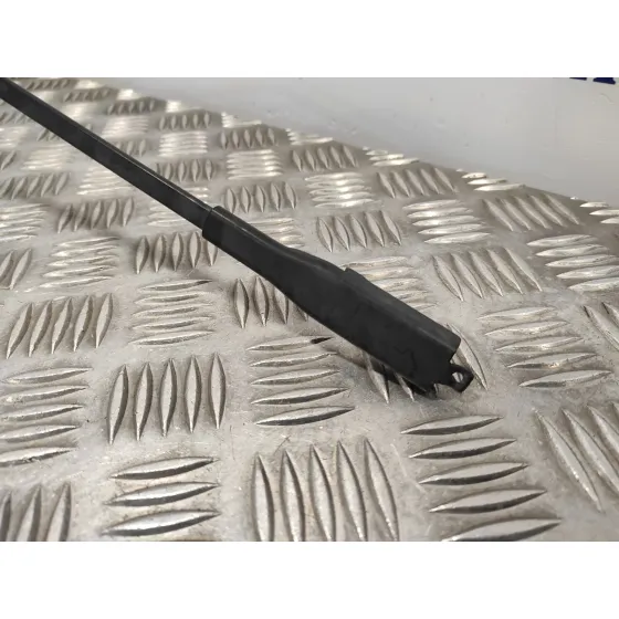 Brazo Limpia Delantero Derecho para Nissan Juke (F15)
