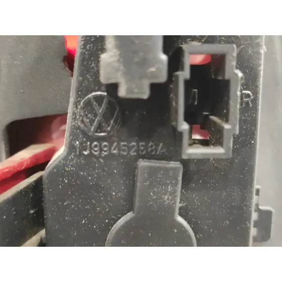 Piloto Trasero Derecho para Volkswagen Golf Iv Variant (1J5)
