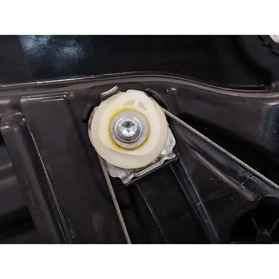 Elevalunas Trasero Derecho para Ford Fiesta (Ce1)