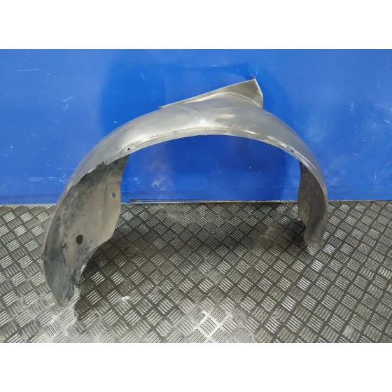 Plastico Paso Rueda Delantero Izquierdo para Seat Toledo (1M2)