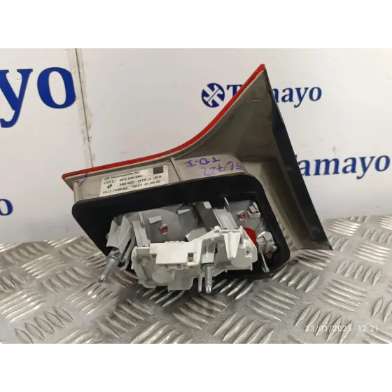 Piloto Trasero Derecho Interior para Audi A4 Avant (8E)