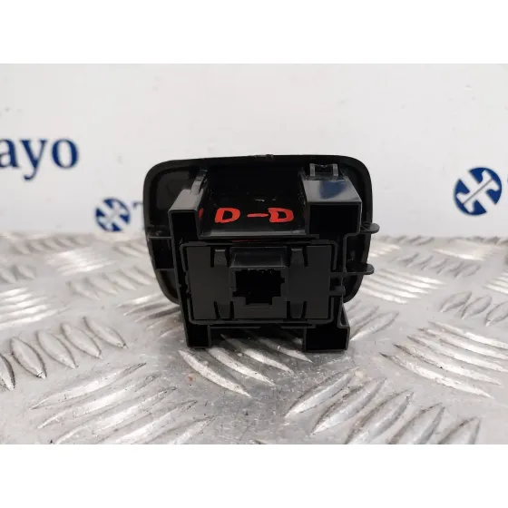 Mando Elevalunas Delantero Derecho para Smart Forfour