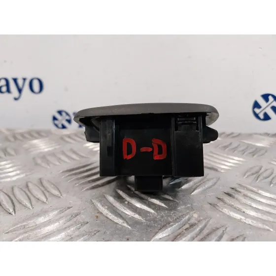 Mando Elevalunas Delantero Derecho para Smart Forfour